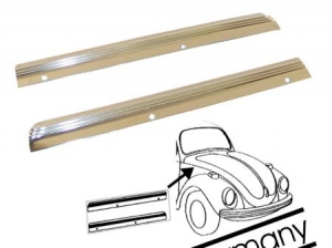 Wide side moulding kit, as pair