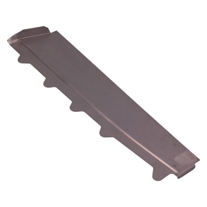 Panel between rear corner and inner panel, left